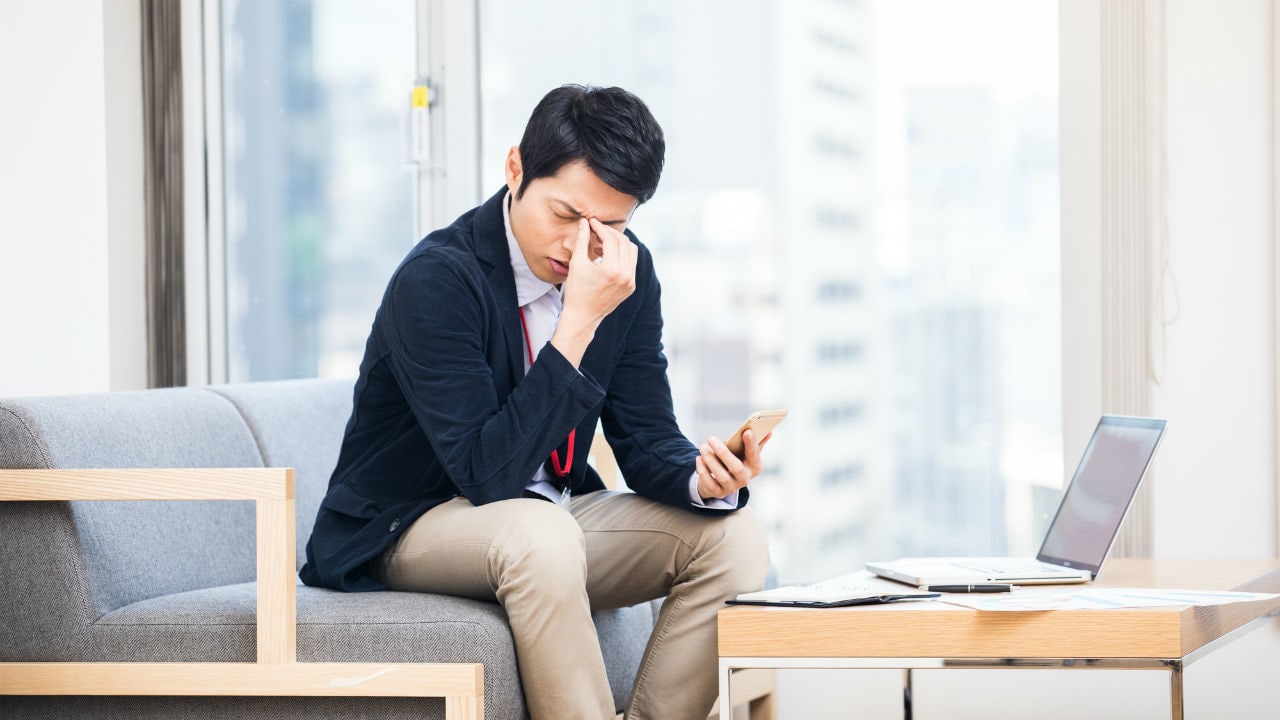 視力低下、激しい目の痛み・・・「強膜炎」の原因と治療法を探る