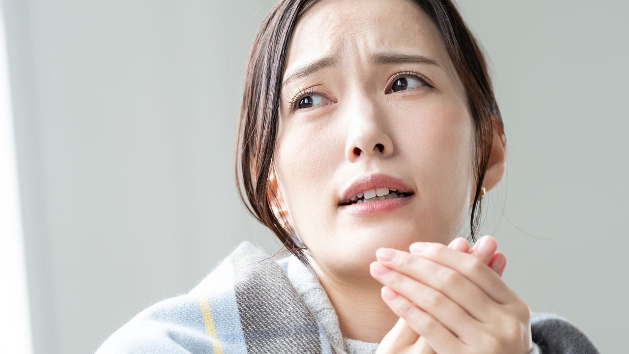 「もう働きたくない…」生活保護から自立を目指した32歳母、〈フルタイムで月収21万円〉のはずが生活苦の謎