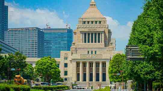 【6月の街角景気】現状判断DI、4ヵ月ぶりの「改善」も依然として50割れ【解説：エコノミスト宅森昭吉氏】