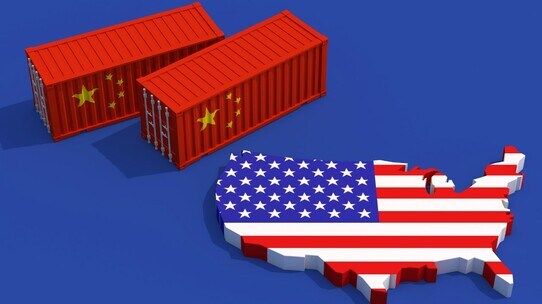 中国は新型コロナ感染者急増も、規制緩和へ。経済再開の期待が高まり、ハンセン指数は大幅高