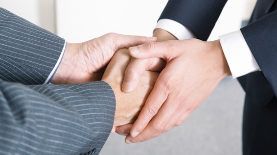 事業承継の観点から見る、企業の「所有」と「経営」の問題