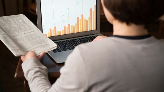 夫の退職を機にテスラ・NVIDIAに投資。子どもの弁当作り20年、55歳で「専業主婦→専業投資家」資産は3.5億円に…大暴落時に救われた「証券マンの一言」