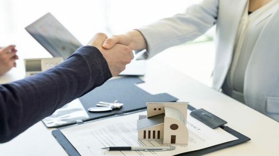 「賃料保証会社がついているから安心」ではない…連帯保証人ナシの借主を抱えた中古アパートオーナーに起きる悲劇【弁護士が解説】