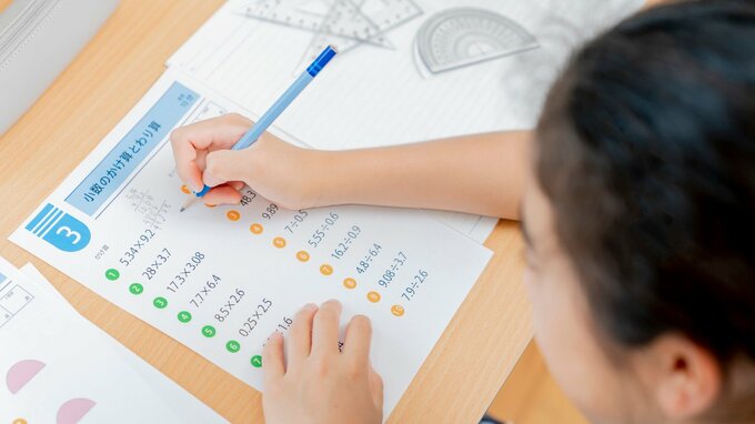 子どもを「天才！」とほめるとウソつきになる!?専門家が解説