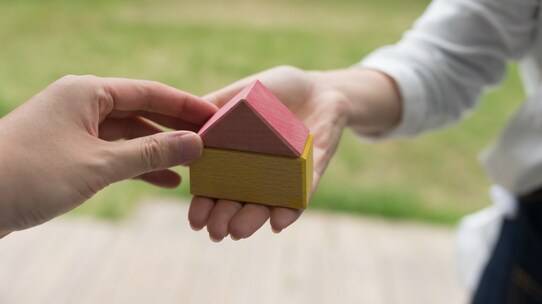 入居者を獲得する「仲介手数料」と「広告料」の仕組みとは?