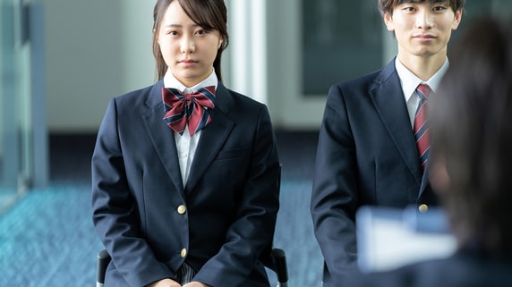 医学部入試、学力だけでは測れない「人物評価」とは？面接・小論文で大学が重視していること【メディカルラボ情報研究所所長が解説】