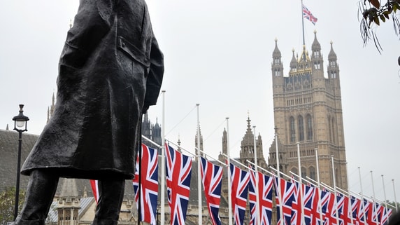 世界で再燃する「領土問題」…かつての“覇権国”英国が各地に残す〈しこり〉【国際税務の専門家が解説】