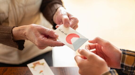 「正月も帰らないから」〈年金月20万円・72歳夫婦〉息子一家から届いたLINEをきっかけに考えた〈親子の距離感〉