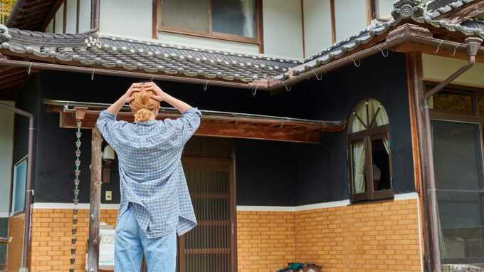 「甘く見ていました」…〈年金月24万円〉60代夫婦が〈地方移住で直面した落とし穴〉