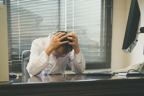 病院の経営が難しくなってきている… （画像はイメージです／PIXTA）