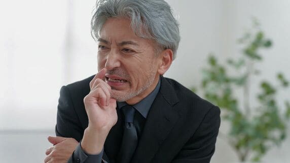 はじまりは“税務署からの通知”…都内高級住宅街のカフェ、乳飲み子をよそに勃発。「2億円の実家」をめぐる「叔父 vs.5人兄妹の肉弾戦」