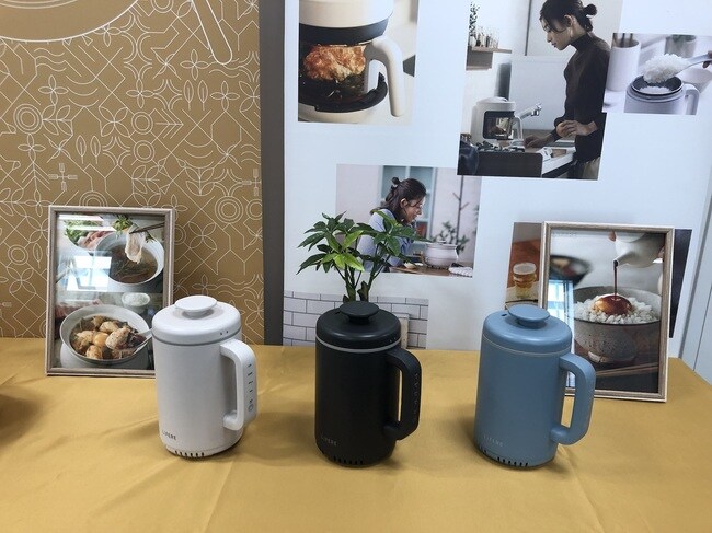 エレコムの1合炊き炊飯器「小型IH炊飯器 HAC-RCIH01」
