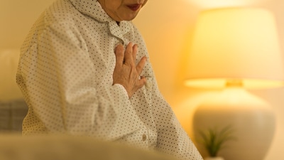 高齢者に多い心不全や呼吸器不全…高度な設備のない自宅でどう対応？