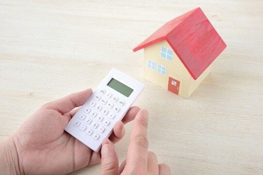 不動産の活用術…相続税対策を狙うなら「長期保有」が有利なワケ【税理士が解説】