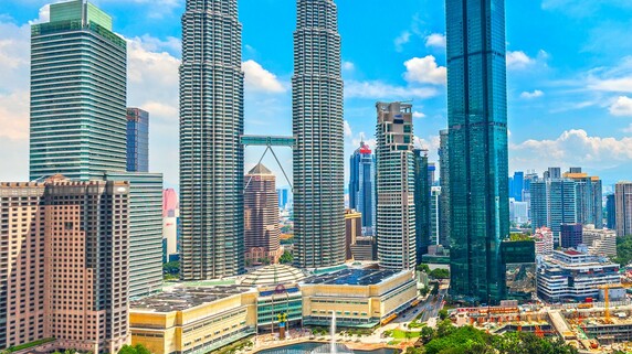 マレーシア経済：21年7～9月期の成長率は前年同期比▲4.5％…感染再拡大に伴う都市封鎖の影響を受けて再びマイナス成長に転落