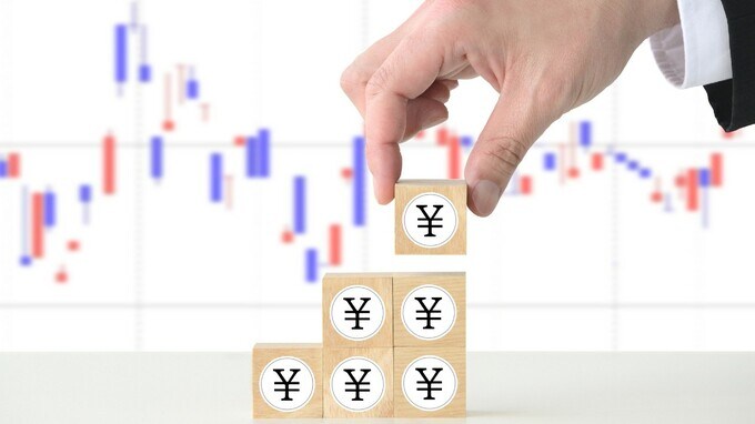 【投資初心者のホンネ】株高が継続中「今のタイミングで、積立投資を始めるのは不安」…プロがズバリ回答