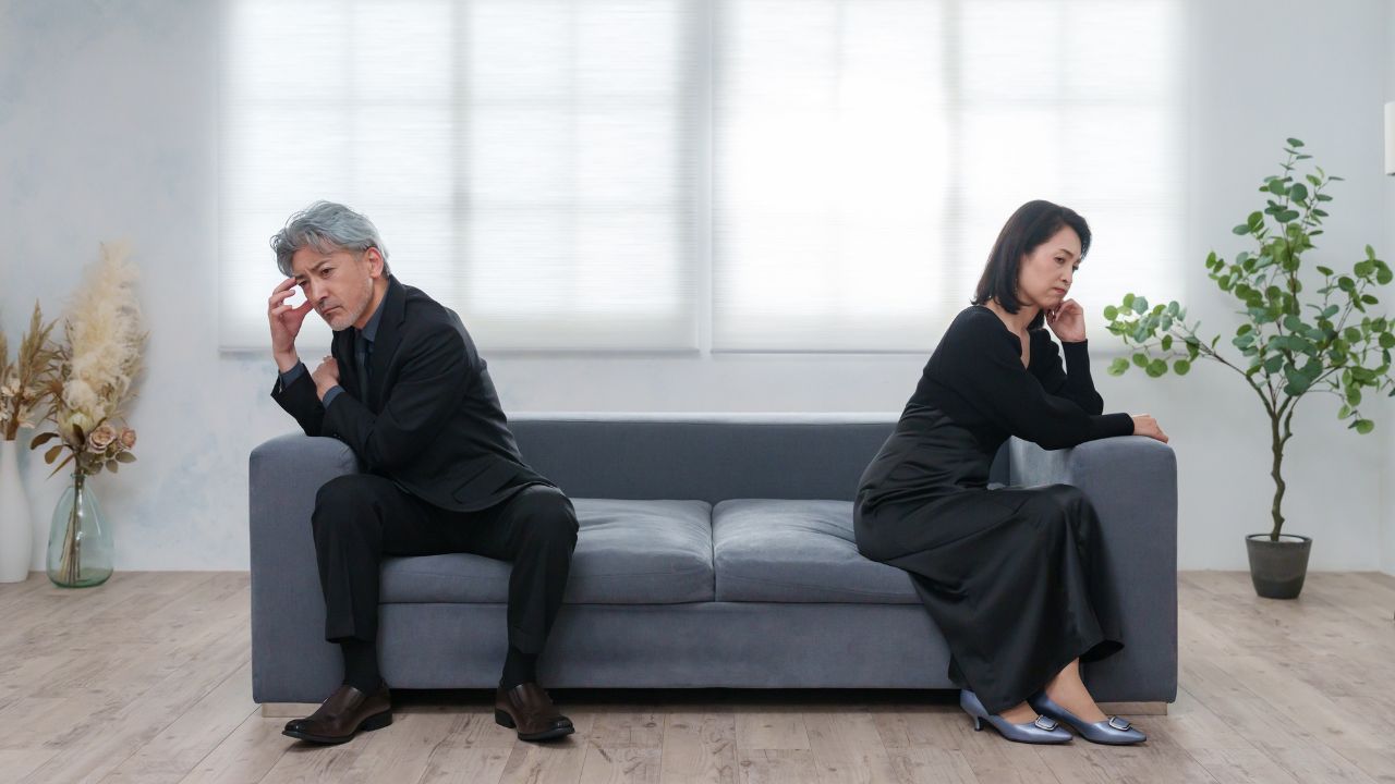 「さようなら」と言って出ていった…〈退職金5,000万円〉エリート国家公務員の絶望。25年間、気づかなかった「妻のもう1つの顔」に絶句