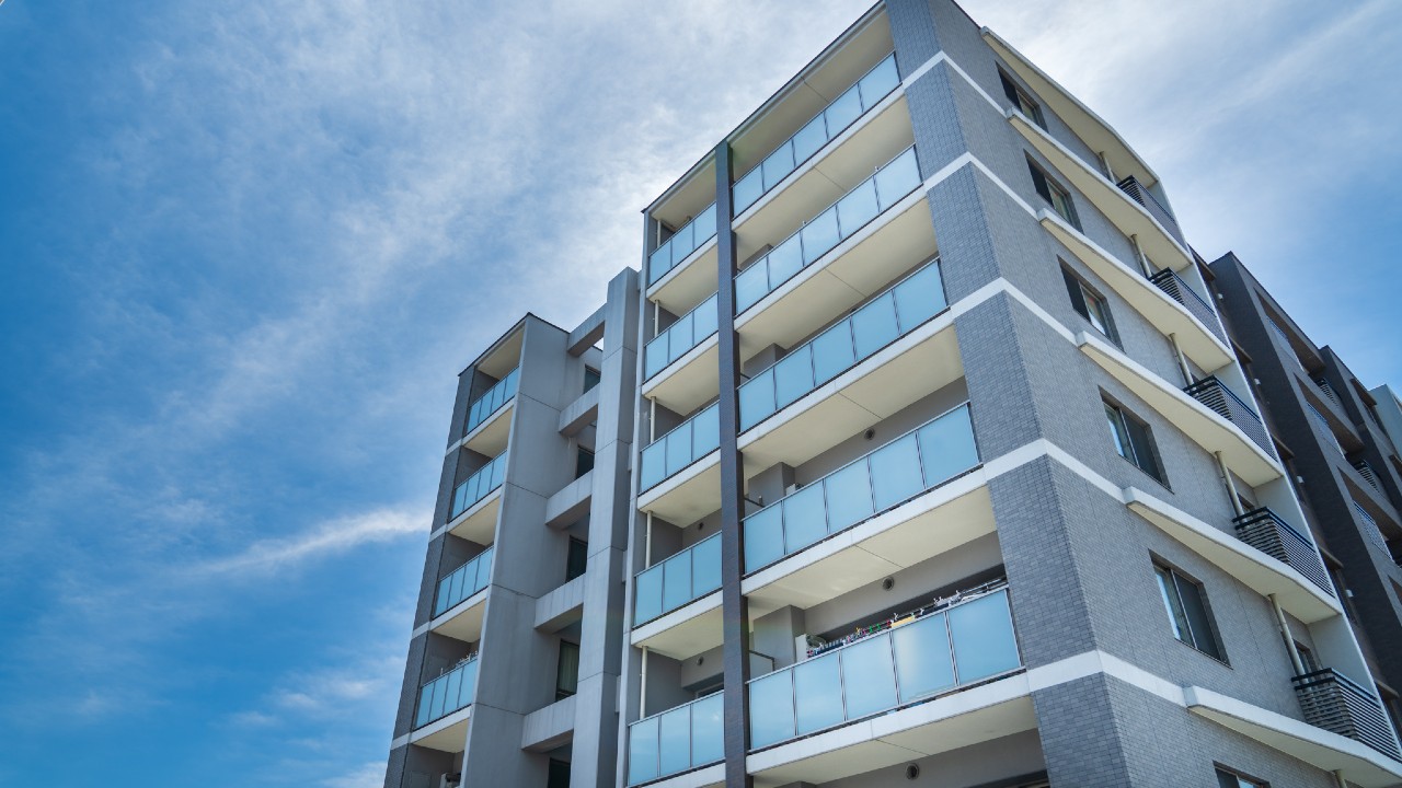 マンション管理費に広がる不安…7割超が将来に懸念 | スマートニュース
