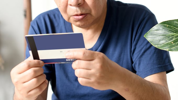 「年金211万円の夫婦」より「年金212万円の夫婦」のほうが、7万円も手取りが少ないワケ…老後に起きる〈所得逆転〉の正体【FPが解説】