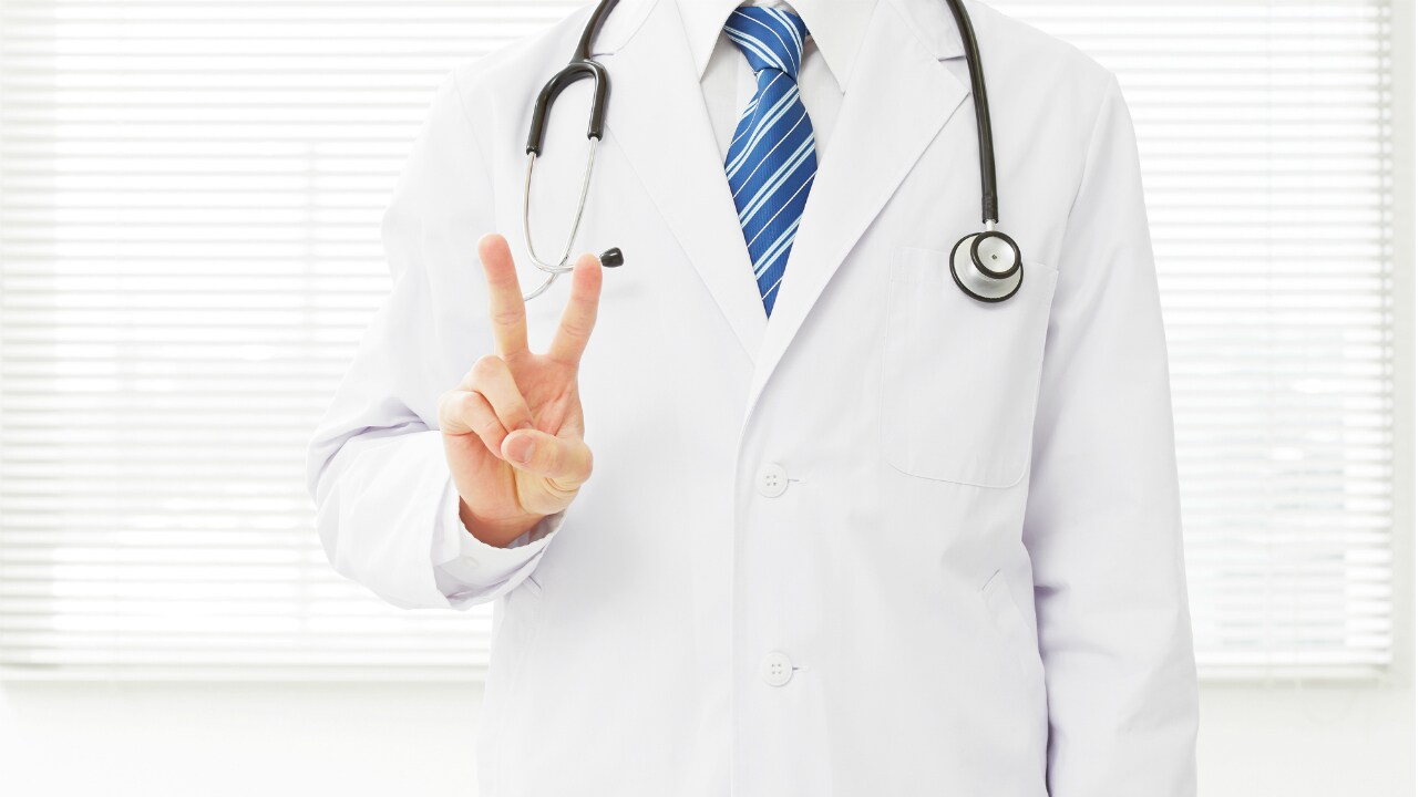 設備投資、持分なし法人――医療法人の出資持分を下げる方法