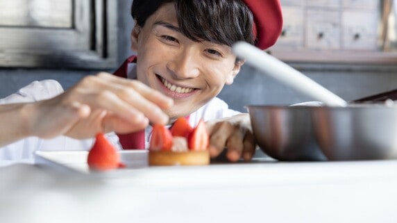 人気のケーキをどうやって生み出す？パティシエの創造性や味覚を共有するための「3つの共通指針」