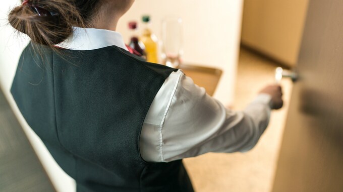 外国人の来店客が「不快」に感じる接し方とは？