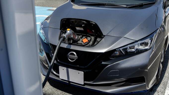 申し込み殺到！「電気自動車の購入」で最大85万円もらえる「EV補助金」とは