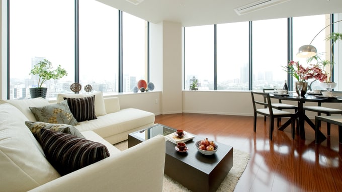 転勤になった場合、自宅は売却すべきか、賃貸に出すべきか？