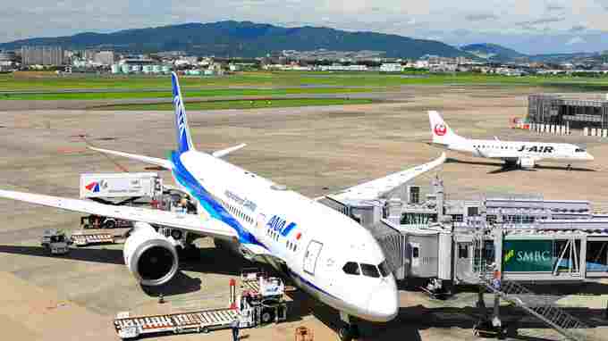 ＜8月の出入国管理統計＞海外からの旅行客は「コロナ前の水準」に回復したが、日本人の海外旅行は「コロナ前の半分」…そのワケは？