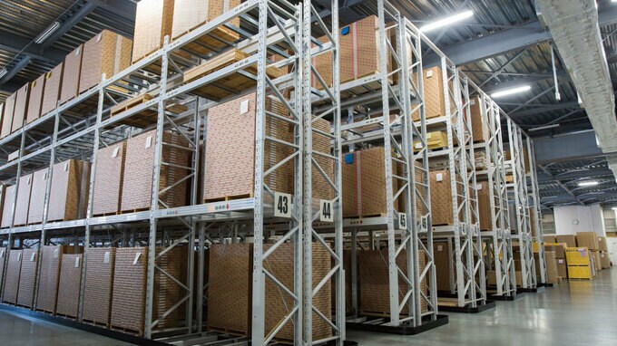 「地盤沈下」で倉庫内に急傾斜ができた食品メーカーの例