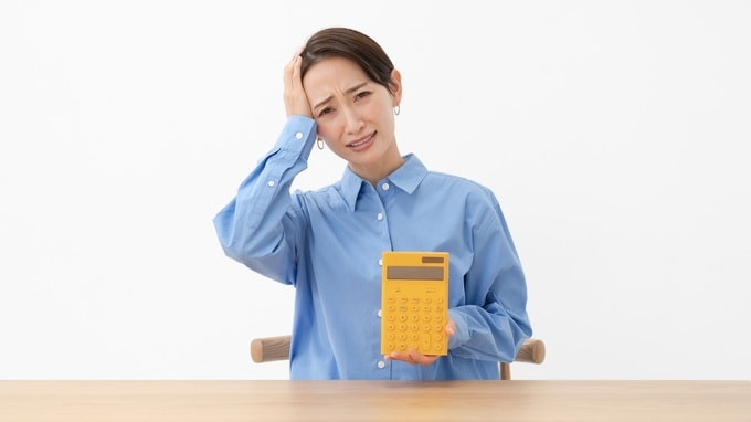 一体なぜ？…消費税の「インボイス制度」のせいで“総額年58億円”の「電気代値上げ」が起きてしまうワケ