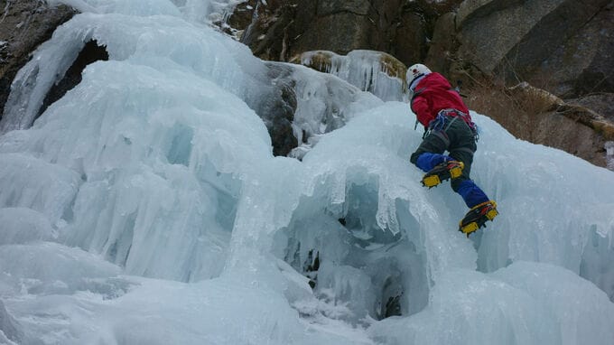 「贈与税」から「相続税」の納税猶予に引き継ぐには？