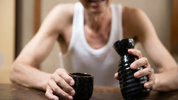 「お酒を飲みたい」胃ろう・80代男性の願い…医師が危険を覚悟で聞き入れたワケ