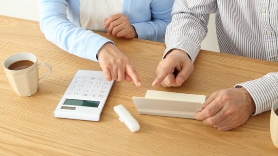 老後資金を増やしたい人…まず排除すべき「支払いのムダ」6つ
