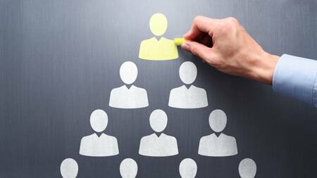 見えてきたDX人材育成の課題「リーダー人材と学習機会の不足」