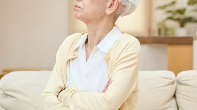 「もう耐えられない…」〈退職金2,400万円〉60歳で単身赴任を終えた夫、「今日の夕飯は？」ひと言を引き金に妻が変化したワケ