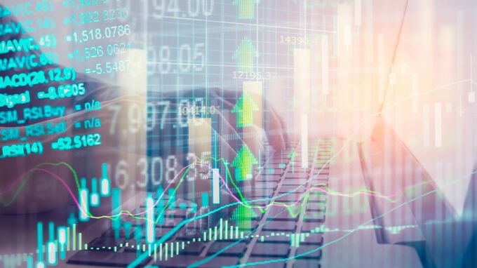 株式市場は高値更新、インド準備銀行は追加利上げへ