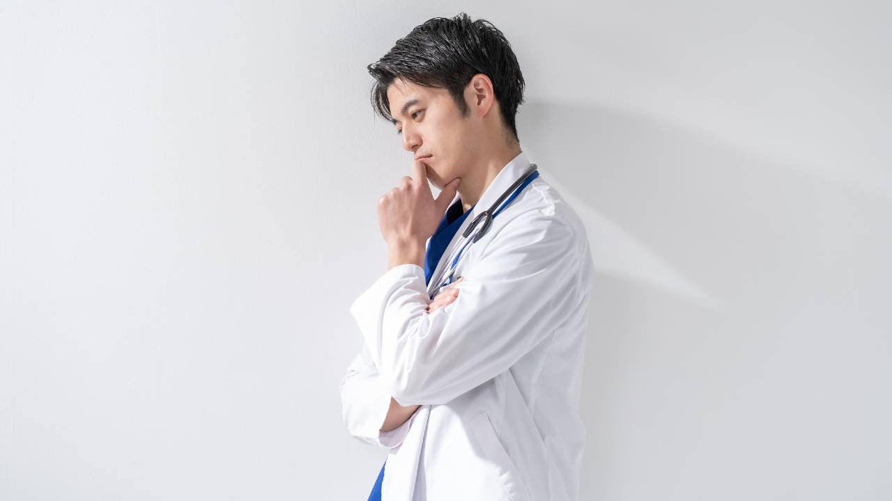 東大病院・勤務医から地方・開業医へ。行列のできる眼科医が語る、現状に固執しない柔軟なキャリア形成のポイント