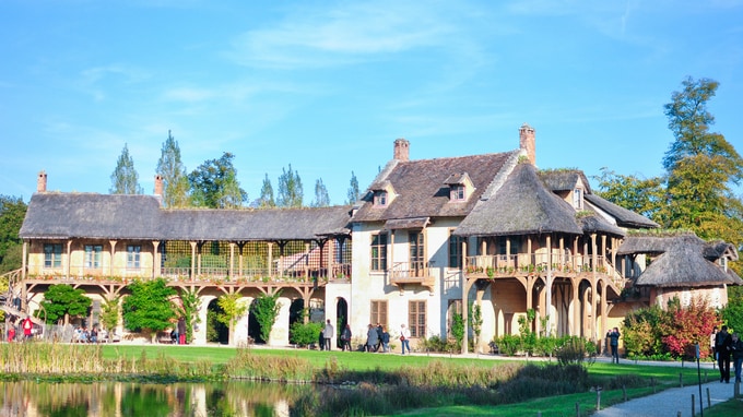 ギロチンの露と消えた多くの人々――フランス革命を想う