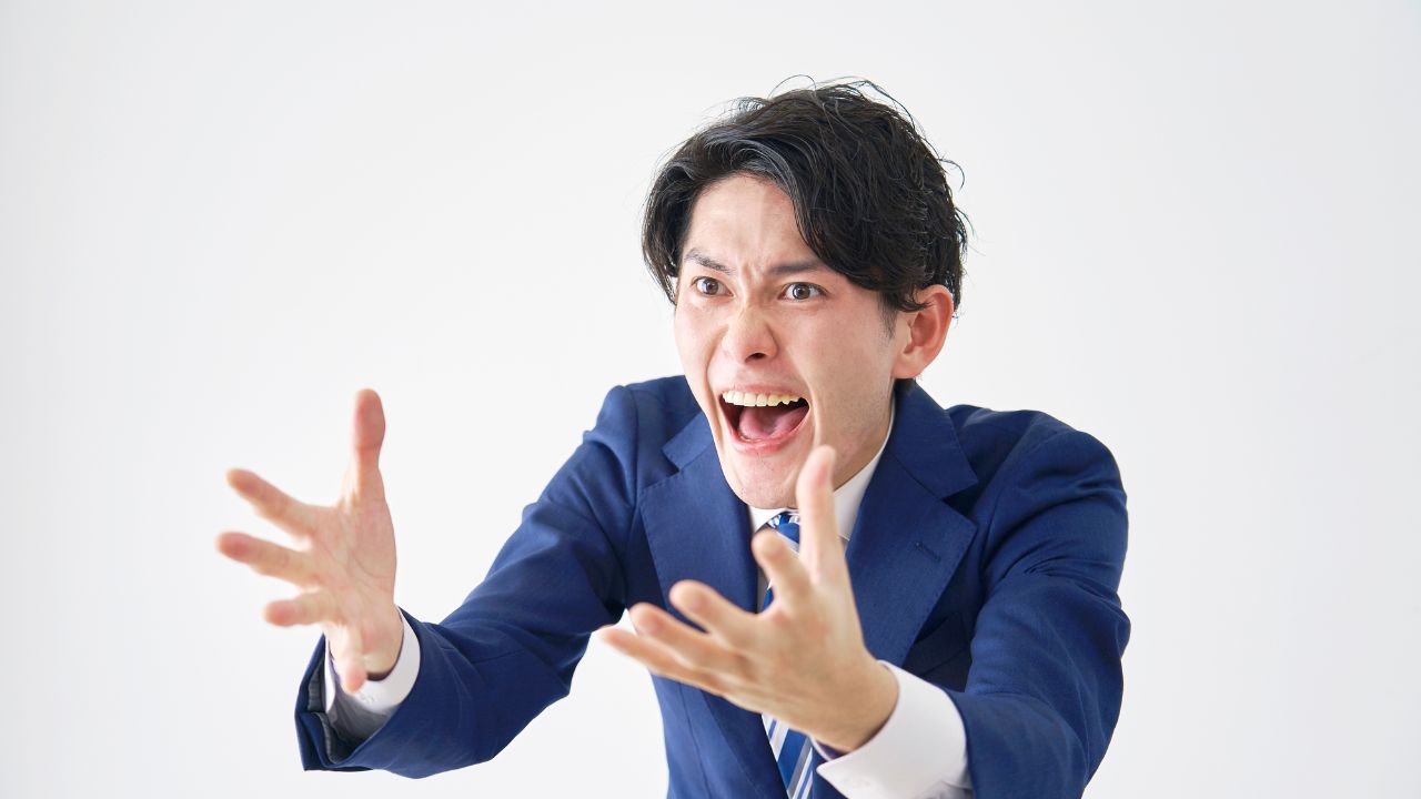 ふざけるな！「奨学金350万円完済」の35歳サラリーマン、喜び束の間、「30年後に年金が減額になります」の現実に悶絶。紛らわしい「年金ルール」に思わず憤慨