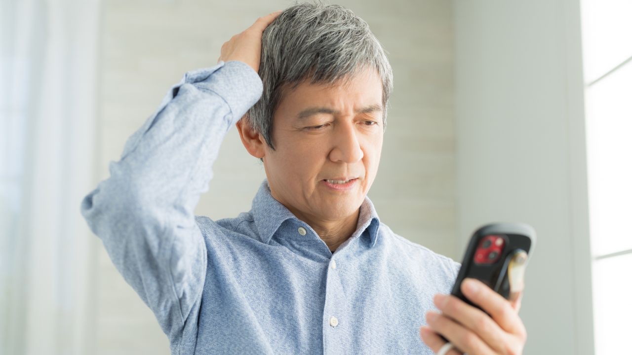 「母のことなんて、かまっていられない…」〈年金月16万円〉65歳息子が語った本音。「長寿の親」という重荷に悲鳴