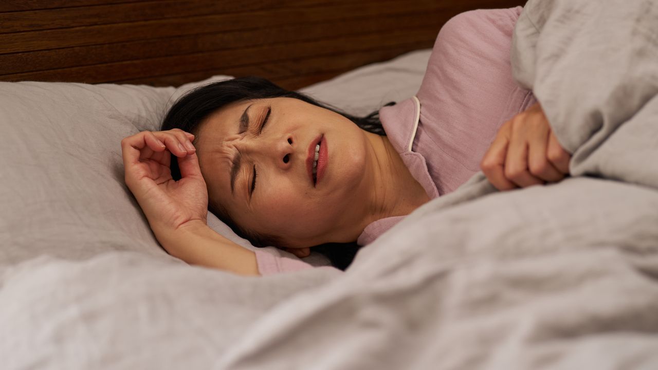 「やった！合格よ！」…ひとり息子難関大合格に歓喜の直後、食事も摂らず寝込んだ52歳妻。年収2,000万円・外資系夫が絶句した、完璧な家庭が「真っ暗」になった理由