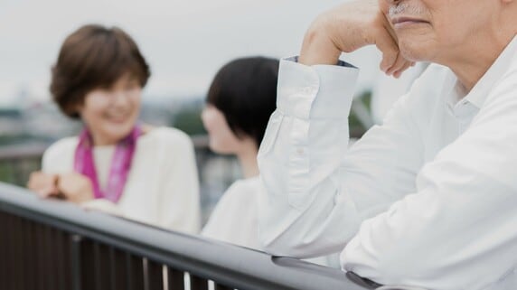 【50代再婚カップルの苦悩】2人で暮らす世田谷の家、後妻の死後〈後妻弟〉へ渡るのを阻止したい…遺言では対処できない〈資産承継の問題〉の解決策