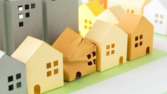 実家の取り壊し・売却を困難にする「土地の境界確定」の問題